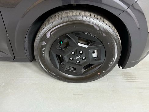 New 2026 Kia Carnival image 10