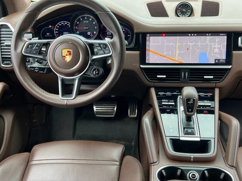 Certified 2021 Porsche Cayenne GTS AWD/4WD image 17