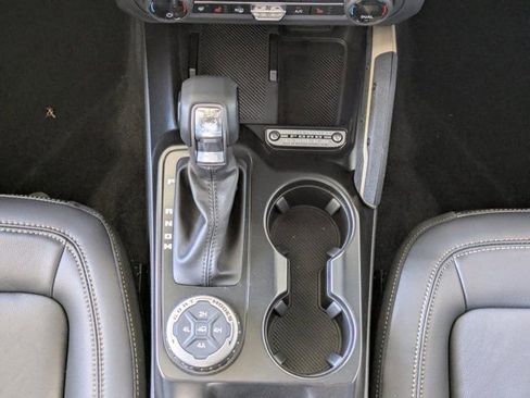 New 2025 Ford Bronco Badlands image 21