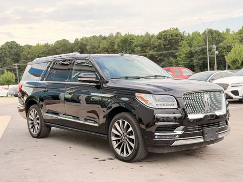 Used 2021 Lincoln Navigator L Reserve AWD/4WD image 4