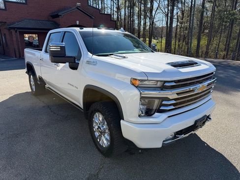 Used 2021 Chevrolet Silverado 2500 High Country w/ Z71 Off-Road Package image 3