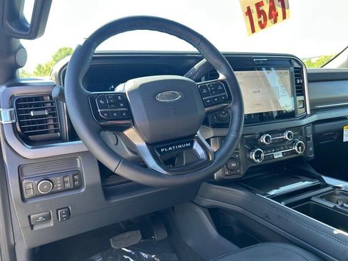 New 2026 Ford F250 Platinum w/ FX4 Off-Road Package image 5