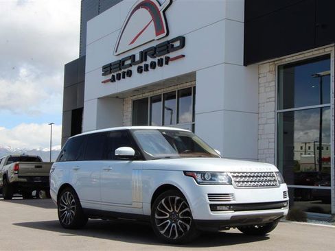 Used 2015 Land Rover Range Rover Autobiography image 2