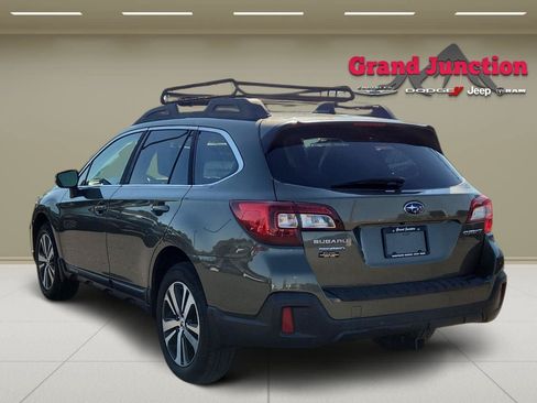 Used 2018 Subaru Outback 2.5i Limited AWD/4WD image 5