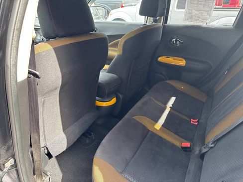 Used 2016 Nissan Juke SV AWD/4WD image 17
