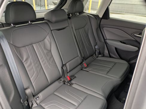 New 2026 Audi Q3 quattro 2.0T AWD/4WD image 11
