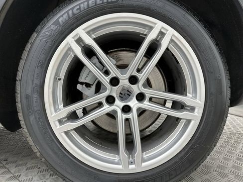 Used 2018 Porsche Macan S AWD/4WD image 10