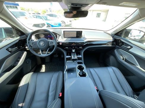 Certified 2023 Acura MDX SH-AWD w/ Technology Package image 8