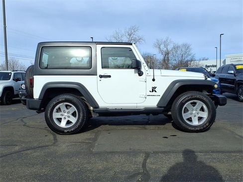 Used 2012 Jeep Wrangler Sport image 2