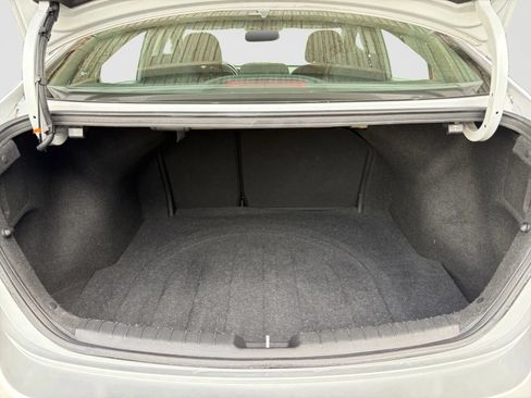 Used 2018 Hyundai Elantra Value Edition w/ Cargo Package FWD image 16