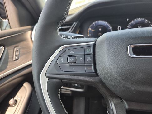 New 2026 Jeep Grand Cherokee L Limited image 30