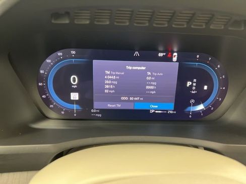 Used 2023 Volvo XC90 B6 Plus w/ Protection Package image 16