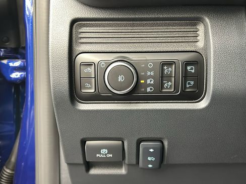 Used 2026 Ford F450 Platinum image 32