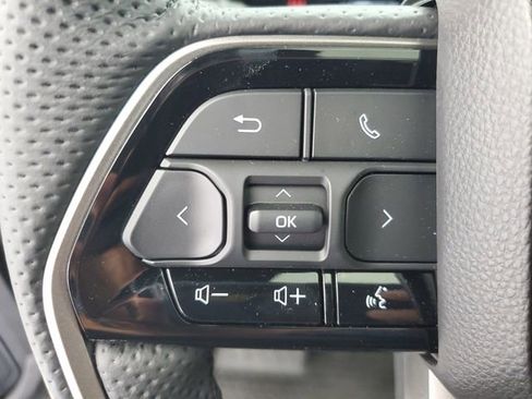 Used 2026 Toyota Tundra Platinum AWD/4WD image 23