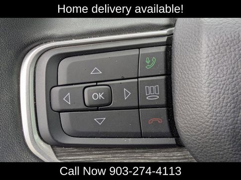 Used 2024 Jeep Wagoneer L Series II image 23