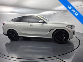 Used 2021 BMW X6 M50i w/ Premium Package AWD/4WD video 3