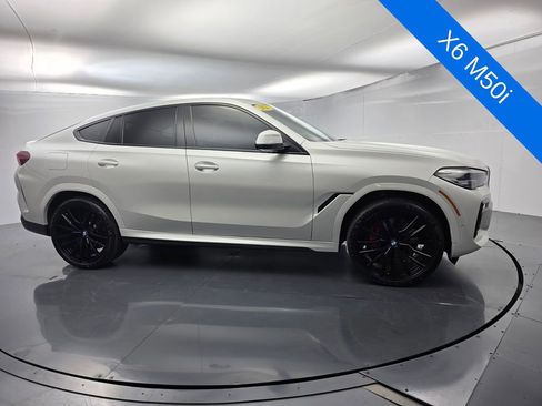 Used 2021 BMW X6 M50i w/ Premium Package AWD/4WD image 3