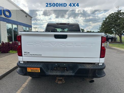 Used 2020 Chevrolet Silverado 2500 W/T w/ WT Convenience Package AWD/4WD image 4