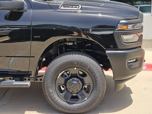 New 2026 RAM 2500 Tradesman AWD/4WD image 6