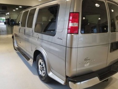 Used 2003 GMC Savana 3500 w/ RV Package image 5