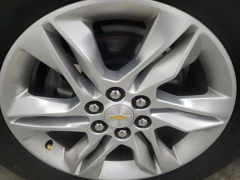 Used 2020 Chevrolet Blazer LT FWD image 31