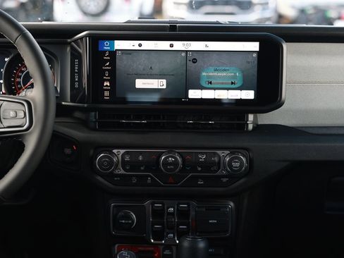 New 2026 Jeep Wrangler Willys AWD/4WD image 23