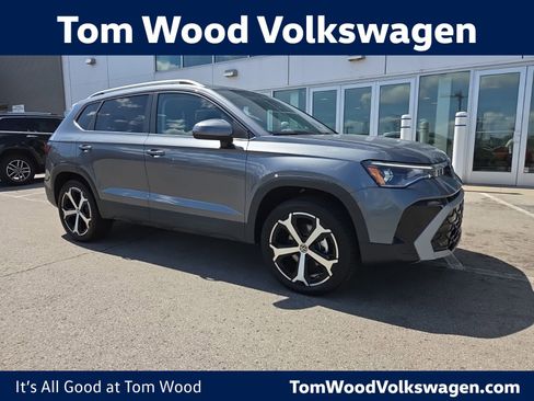 New 2026 Volkswagen Taos SEL AWD/4WD image 1