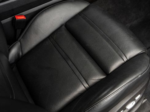 Certified 2021 Porsche Cayenne AWD/4WD image 43