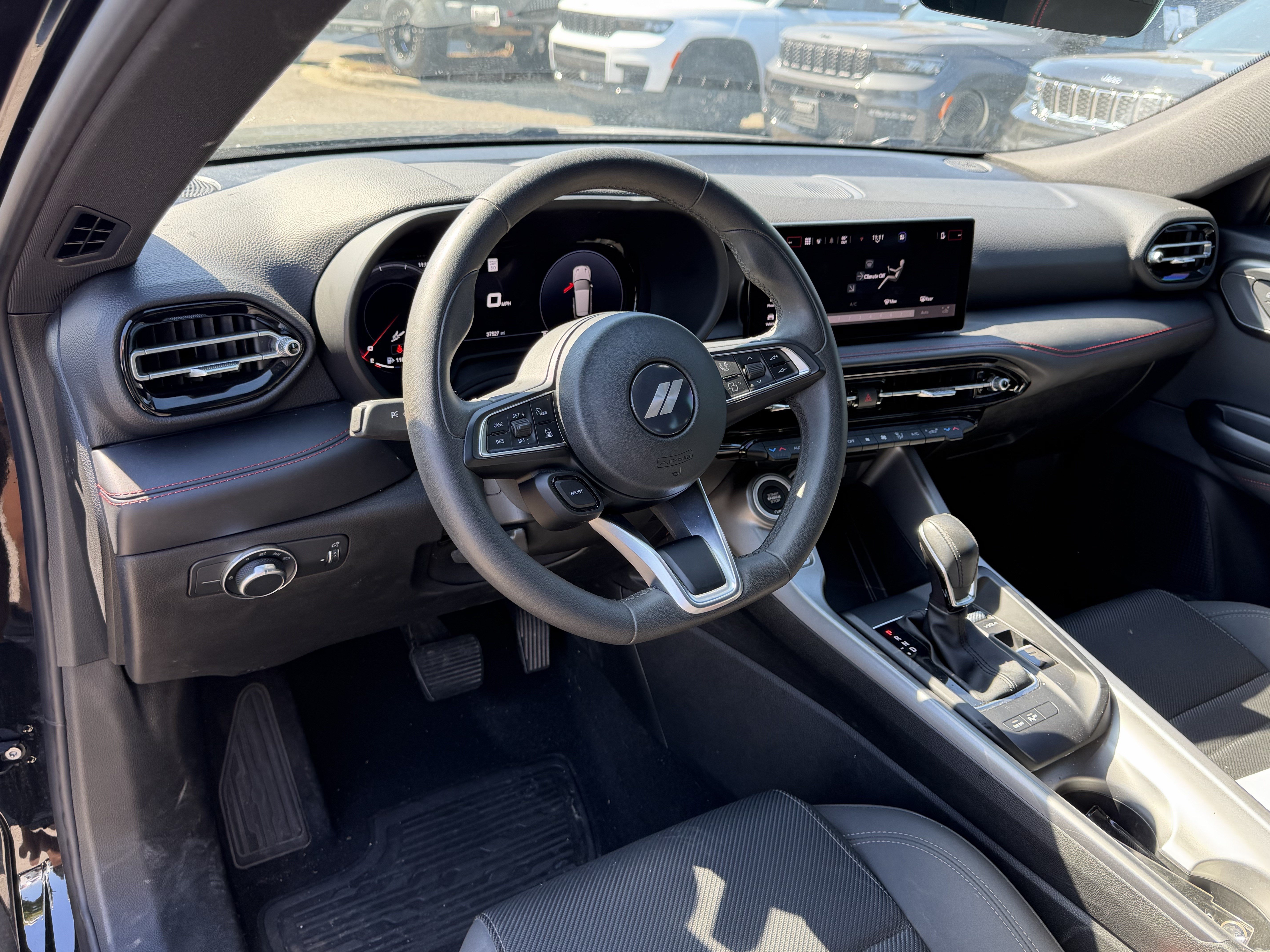 Used 2024 Dodge Hornet GT AWD/4WD image 11