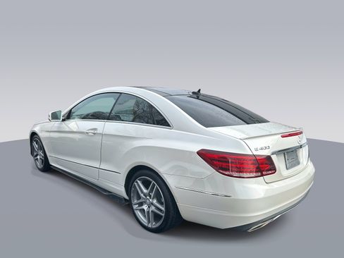 Used 2015 Mercedes-Benz E 400 4MATIC Coupe image 5