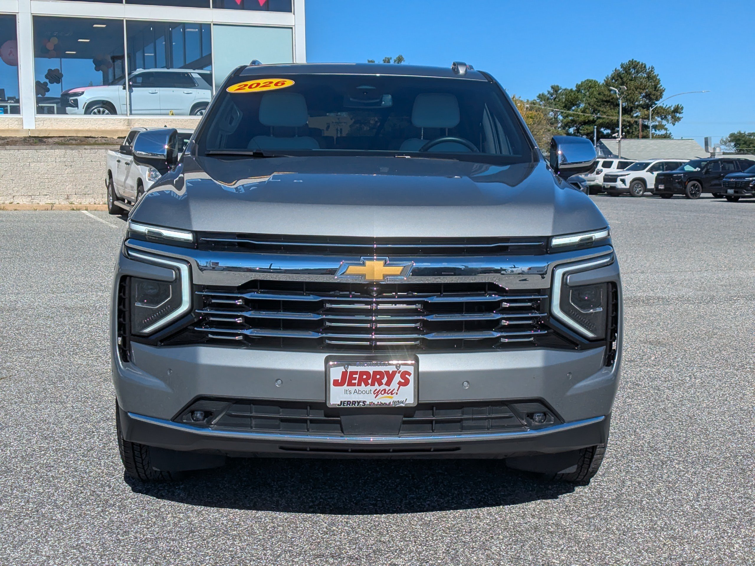 Used 2026 Chevrolet Suburban Premier AWD/4WD image 2