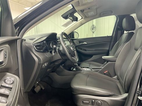 Used 2023 Buick Encore GX Select w/ Safety Package II image 18