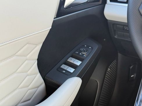 New 2026 Mitsubishi Outlander SEL AWD/4WD image 7