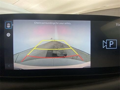 Used 2025 Hyundai Tucson SE image 17