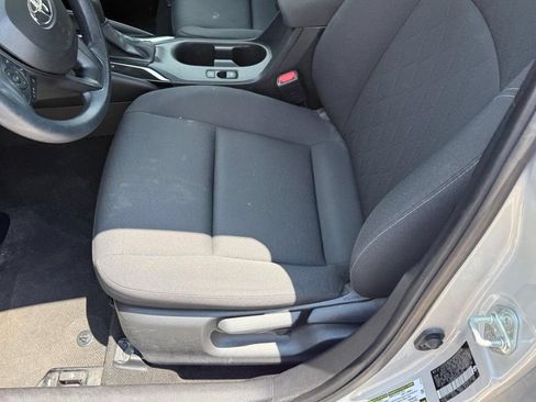 Used 2023 Toyota Corolla LE FWD image 21