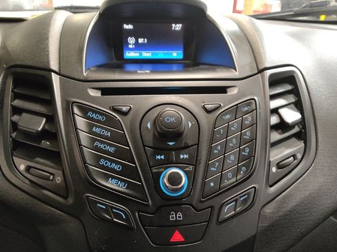 Used 2018 Ford Fiesta SE image 25