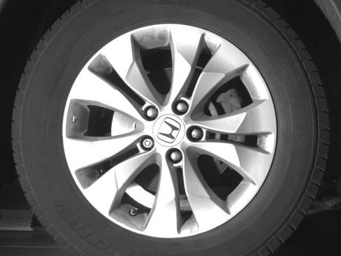 Used 2013 Honda CR-V EX-L image 11
