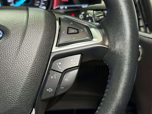 Used 2020 Ford Edge Titanium w/ Equipment Group 301A AWD/4WD image 11