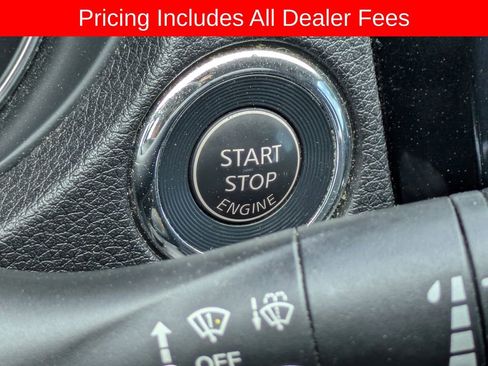 Used 2016 Nissan Rogue SL w/ SL Premium Package FWD image 30