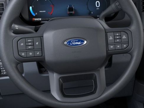 New 2026 Ford F250 XLT w/ XLT Premium Package AWD/4WD image 12