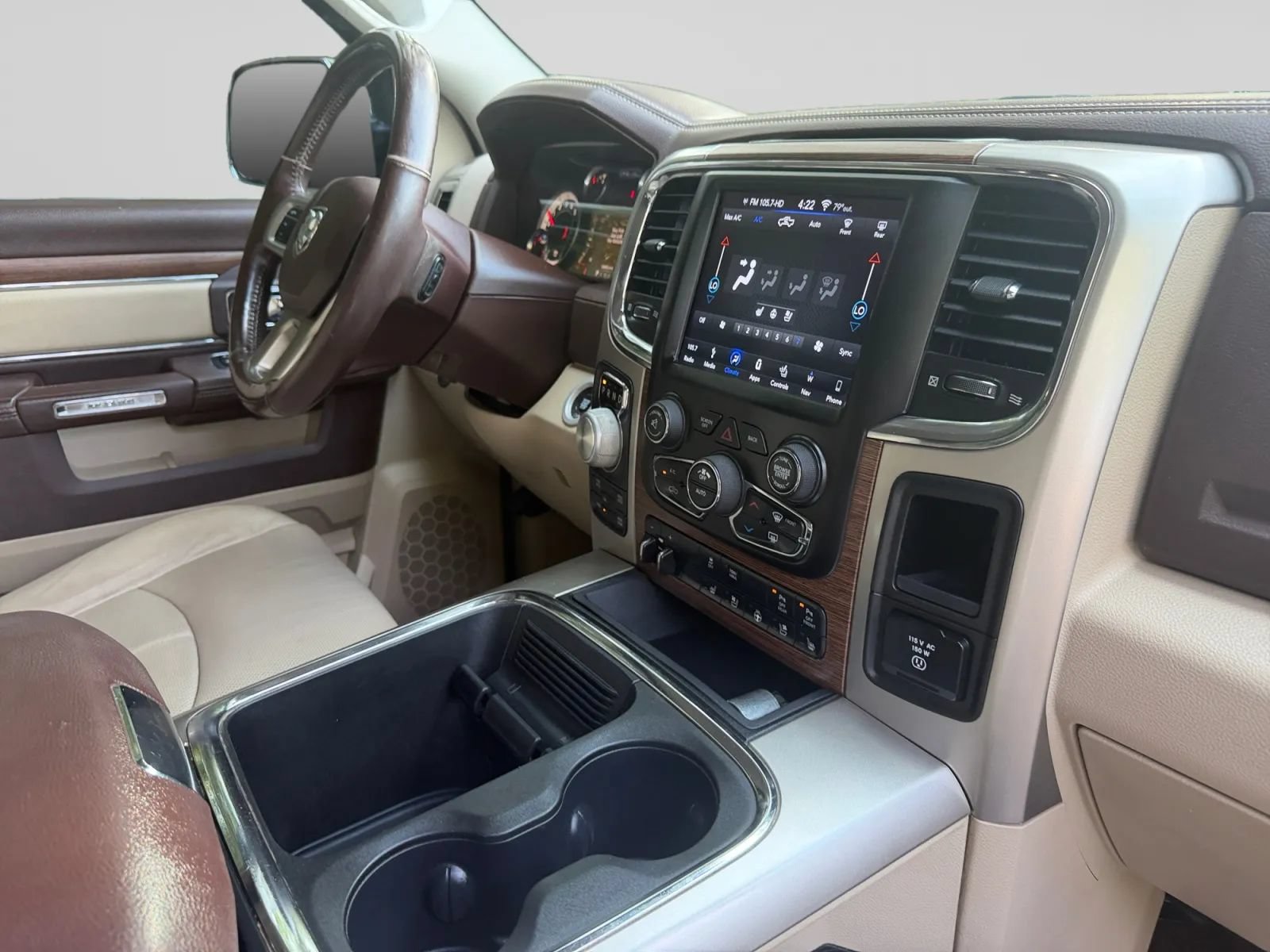 Used 2017 RAM 1500 Laramie w/ Convenience Group AWD/4WD image 34