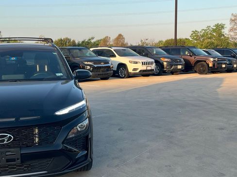 Used 2023 Hyundai Kona N Line image 3