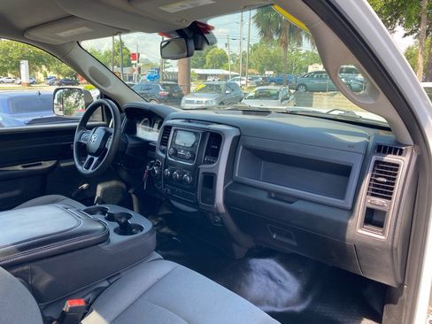 Used 2019 RAM 1500 Tradesman AWD/4WD image 36