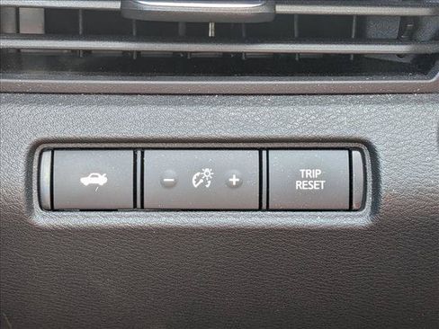 Used 2023 Nissan Altima 2.5 S FWD image 13