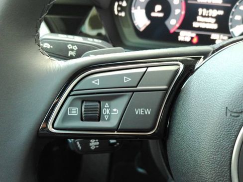 Used 2025 Audi A3 2.0T Premium image 35