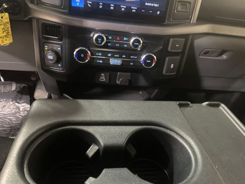 Used 2025 Ford F150 XLT w/ Equipment Group 301A Standard image 21