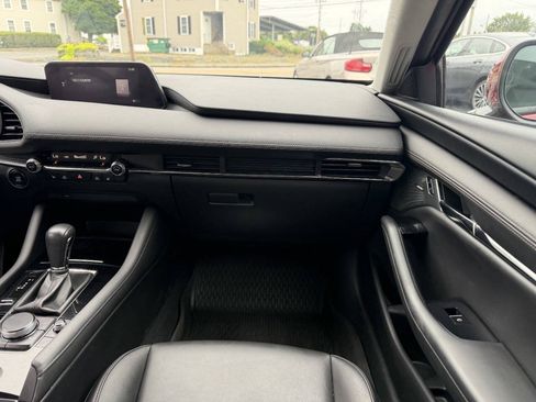 Used 2019 MAZDA MAZDA3 AWD Sedan image 25