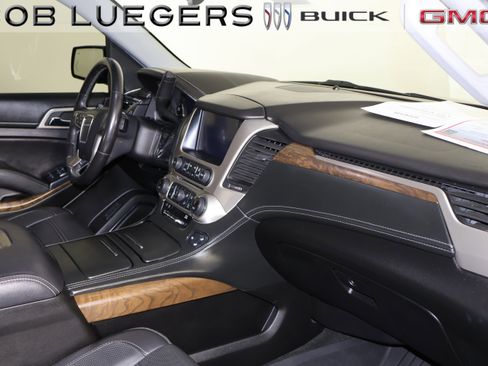 Used 2018 GMC Yukon Denali w/ Open Road Package image 18