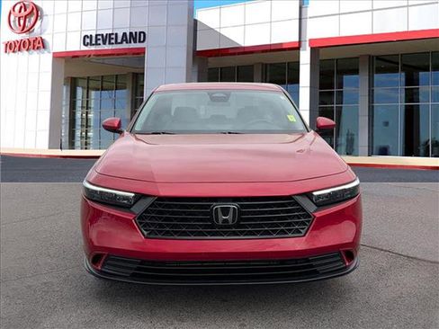 Used 2023 Honda Accord EX image 3