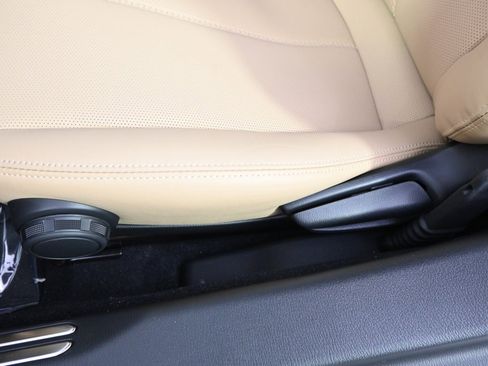 New 2025 MAZDA MX-5 Miata RF Grand Touring image 18